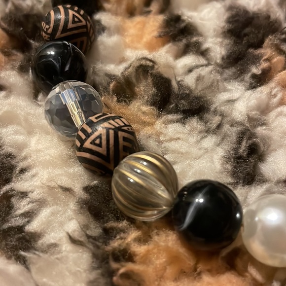 BEADED FAITH KEY RING - Picture 2 of 4